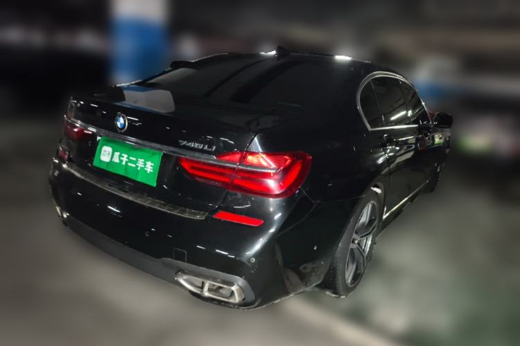 Used BMW 7 Series 2018 740Li M Sport Package Leading Model Rear Right 45 Deg