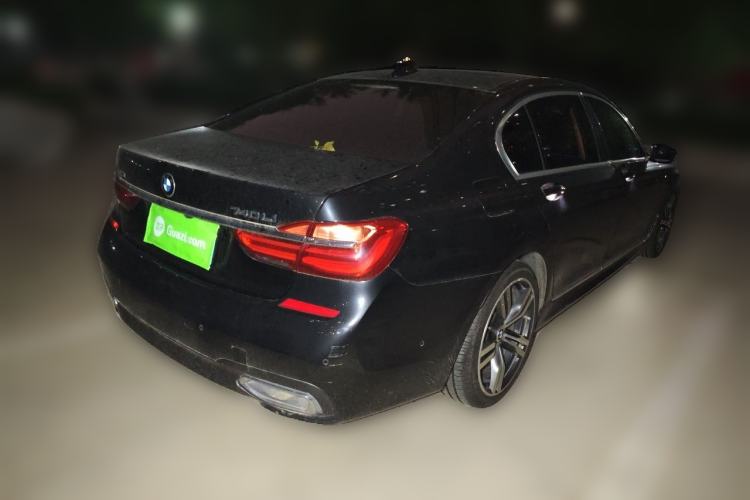 Used BMW 7 Series 2018 740Li xDrive Luxury Edition M Sport Package Rear Right 45 Deg