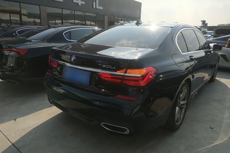 Used BMW 7 Series 2018 730Li Luxury Edition M Sport Package Rear Right 45 Deg