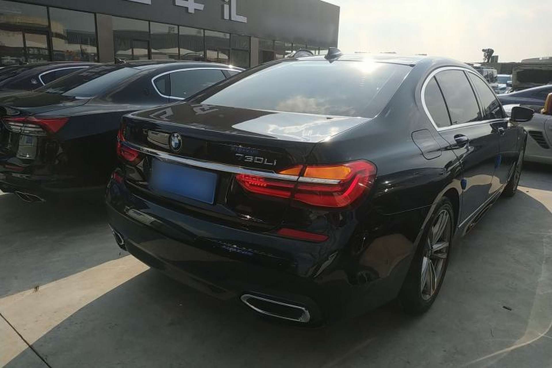Used BMW 7 Series 2018 730Li Luxury Edition M Sport Package Rear Right 45 Deg