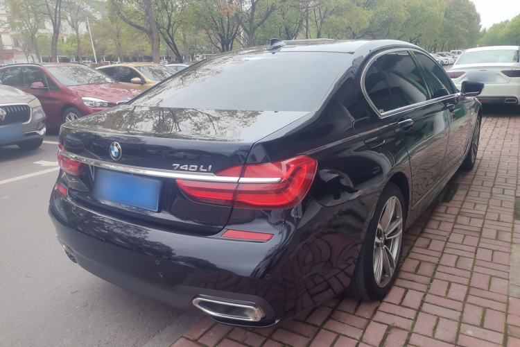 Used BMW 7 Series 2018 730Li Leading Model M Sport Package Rear Right 45 Deg