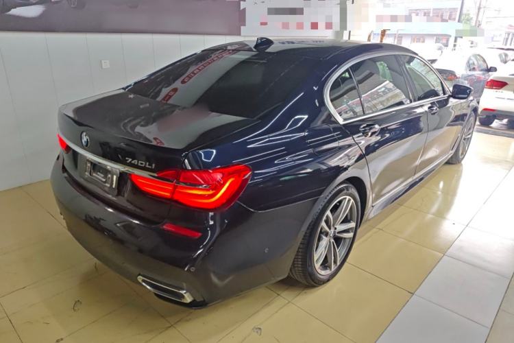Used BMW 7 Series 2018 730Li Leading Model M Sport Package Rear Right 45 Deg