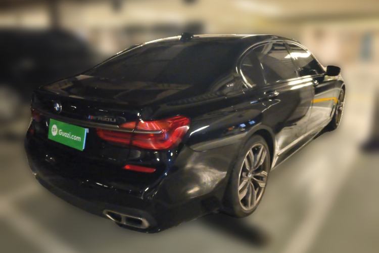 Used BMW 7 Series 2018 M760Li xDrive Rear Right 45 Deg