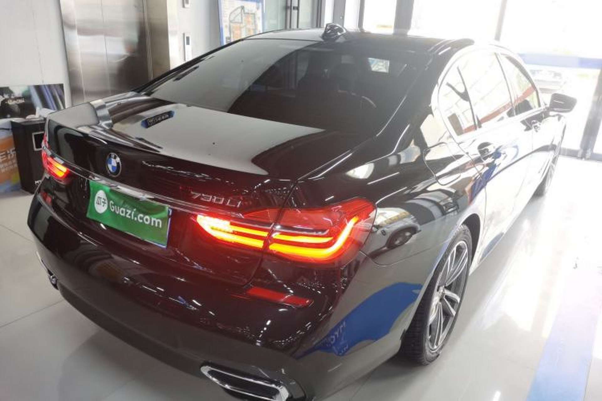 Used BMW 7 Series 2018 730Li Leading Model M Sport Package Rear Right 45 Deg