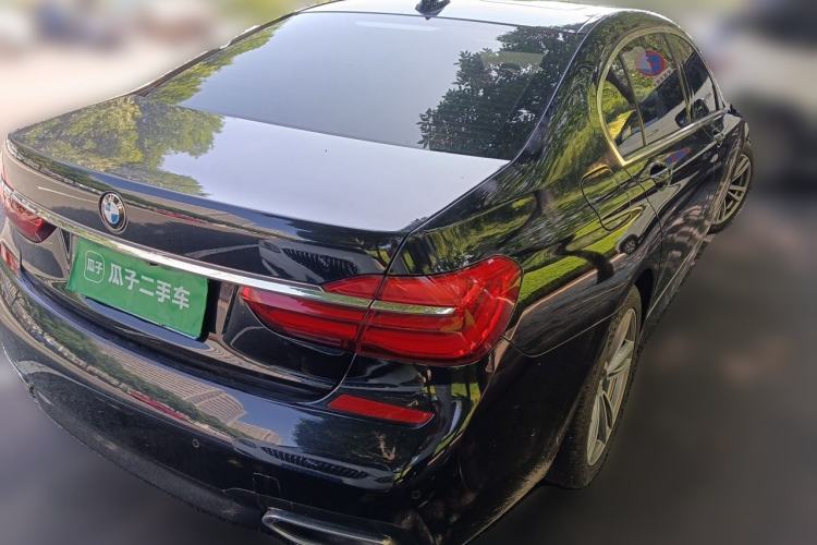 Used BMW 7 Series 2018 730Li Luxury Edition M Sport Package Rear Right 45 Deg