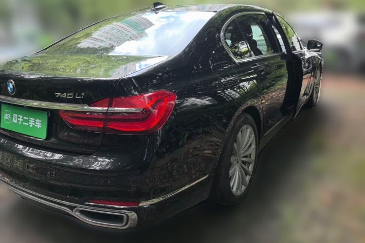 Used BMW 7 Series 2018 730Li Leading Model Excellence Package Rear Right 45 Deg