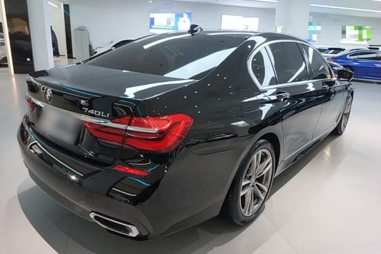Used BMW 7 Series 2018 730Li Luxury Edition M Sport Package Rear Right 45 Deg