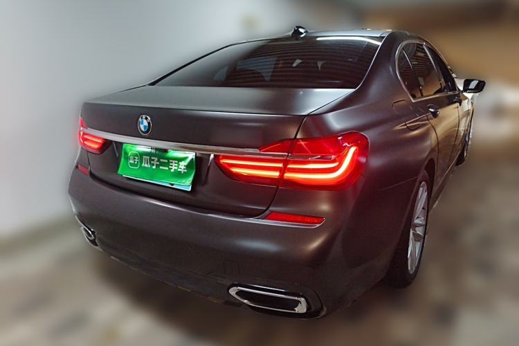 Used BMW 7 Series 2018 740Li xDrive Luxury Edition M Sport Package Rear Right 45 Deg