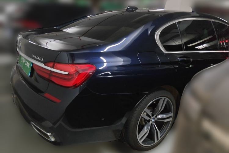 Used BMW 7 Series 2018 740Li M Sport Package Leading Model Rear Right 45 Deg