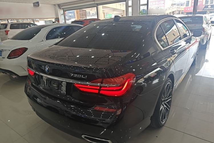 Used BMW 7 Series 2018 730Li Leading Model M Sport Package Rear Right 45 Deg