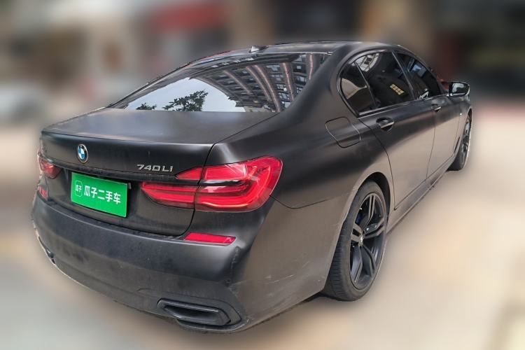 Used BMW 7 Series 2018 740Li xDrive Luxury Edition M Sport Package Rear Right 45 Deg
