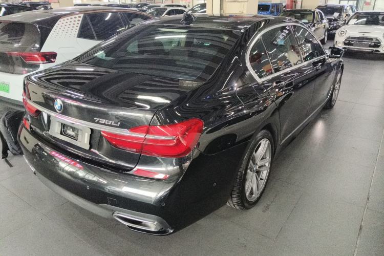 Used BMW 7 Series 2018 730Li Luxury Edition M Sport Package Rear Right 45 Deg