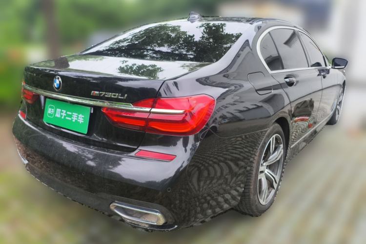 Used BMW 7 Series 2018 730Li Luxury Edition M Sport Package Rear Right 45 Deg