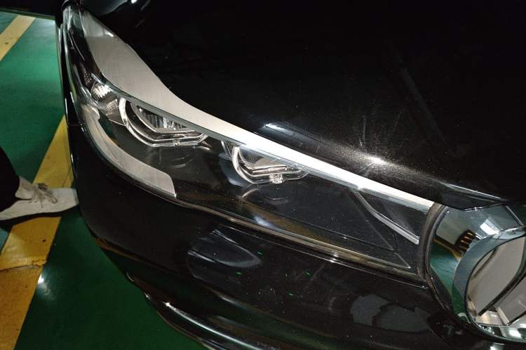 Used BMW 7 Series 2018 730Li Leading Model Excellence Package Right Front Headlight