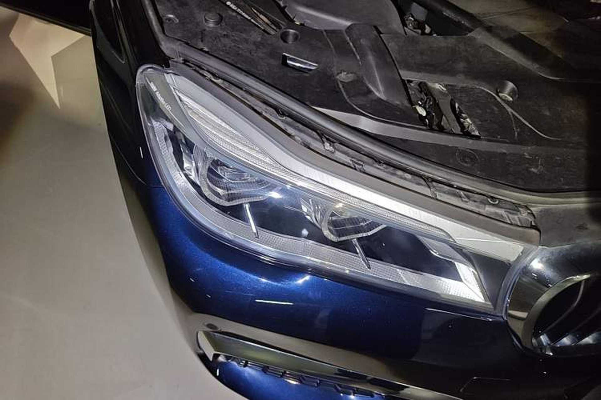 Used BMW 7 Series 2018 730Li Luxury Edition M Sport Package Right Front Headlight