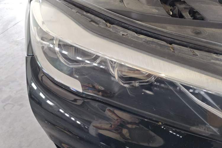 Used BMW 7 Series 2018 730Li Leading Model Excellence Package Right Front Headlight