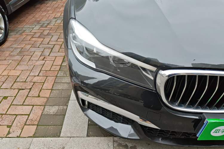 Used BMW 7 Series 2018 730Li Leading Model M Sport Package Right Front Headlight
