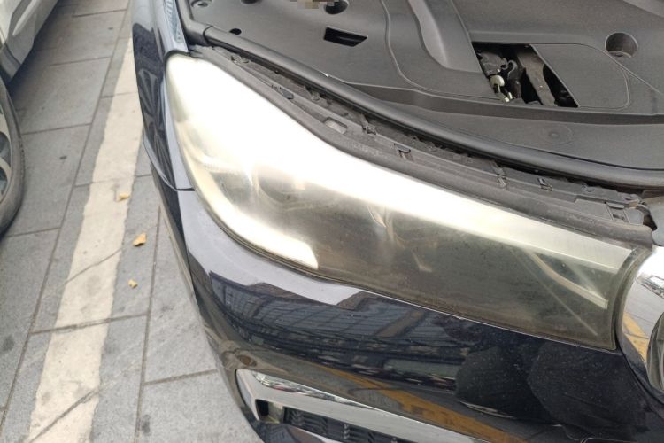 Used BMW 7 Series 2018 730Li Leading Model M Sport Package Right Front Headlight