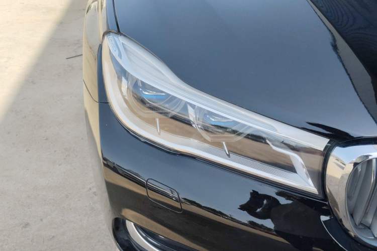Used BMW 7 Series 2018 740Li xDrive Luxury Edition Excellence Package Right Front Headlight