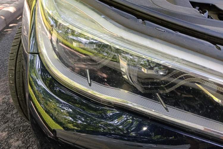 Used BMW 7 Series 2018 730Li Luxury Edition M Sport Package Right Front Headlight