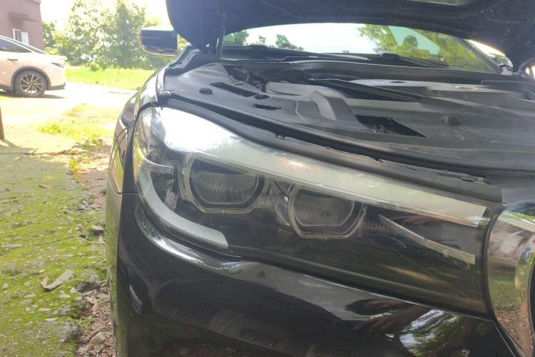 Used BMW 7 Series 2018 730Li Leading Model M Sport Package Right Front Headlight