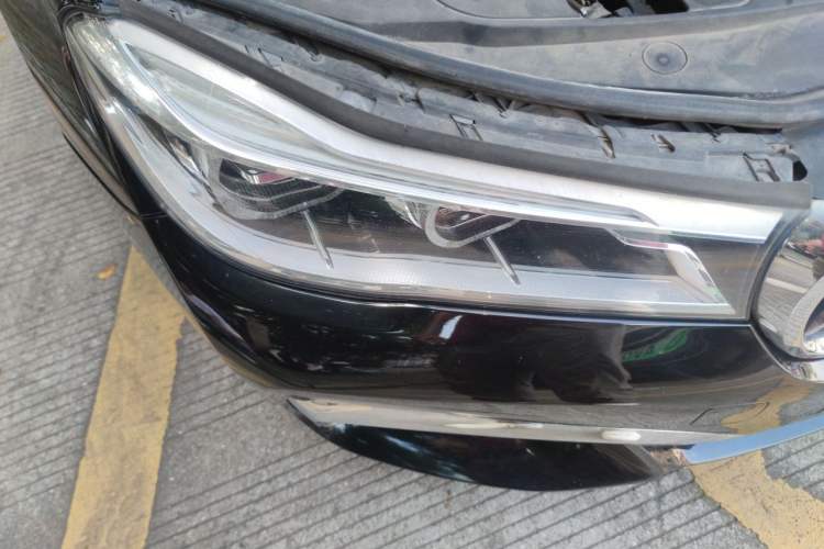 Used BMW 7 Series 2018 740Li M Sport Package Leading Model Right Front Headlight