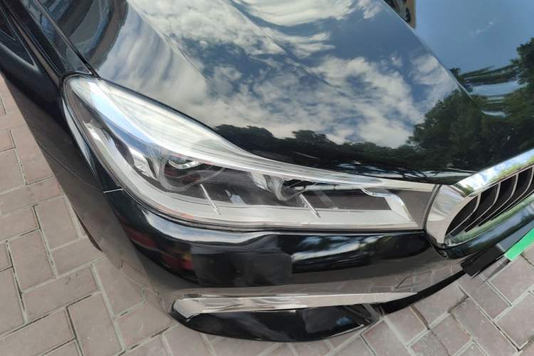 Used BMW 7 Series 2018 730Li Luxury Edition M Sport Package Right Front Headlight