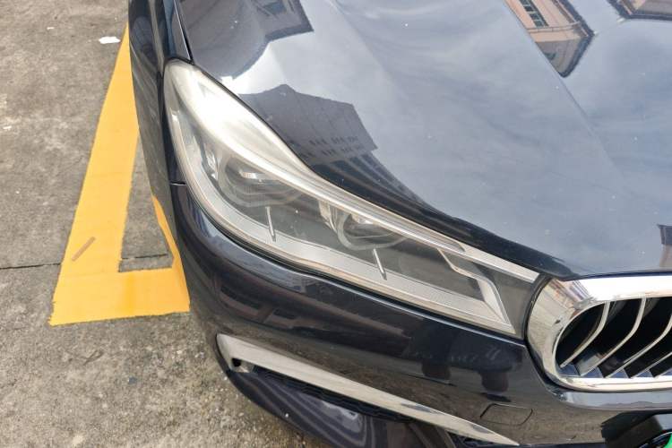 Used BMW 7 Series 2018 730Li Luxury Edition M Sport Package Right Front Headlight