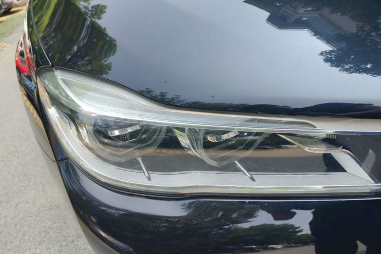 Used BMW 7 Series 2018 740Li M Sport Package Leading Model Right Front Headlight