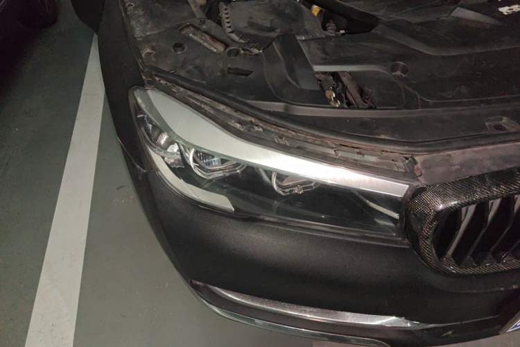 Used BMW 7 Series 2018 730Li Leading Model Excellence Package Right Front Headlight