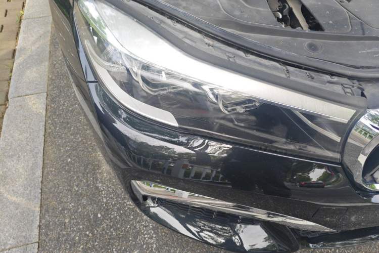 Used BMW 7 Series 2018 730Li Leading Model M Sport Package Right Front Headlight