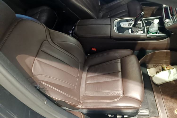 Used BMW 7 Series 2018 730Li Leading Model M Sport Package Right Front Seat