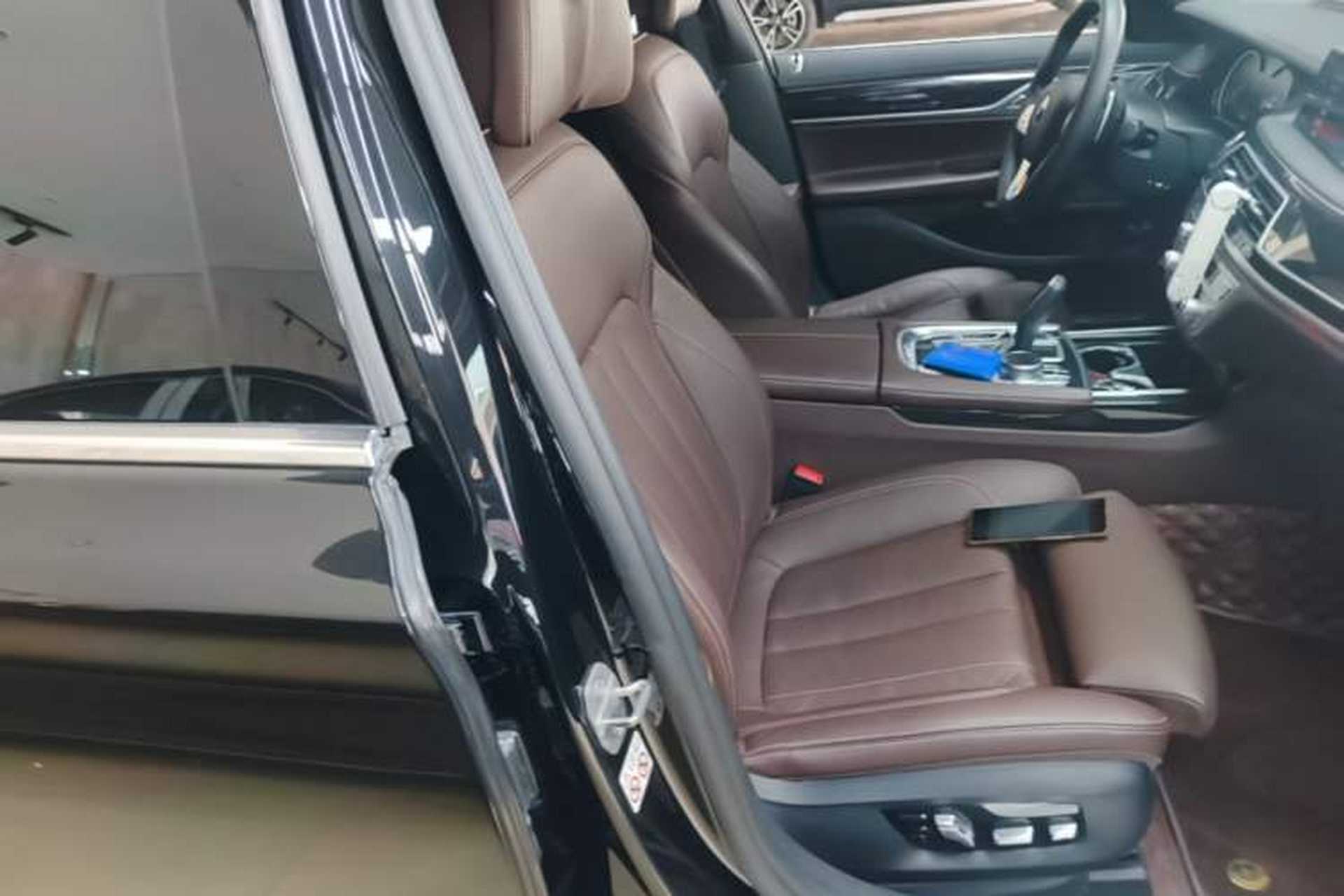 Used BMW 7 Series 2018 730Li Leading Model M Sport Package Right Front Seat