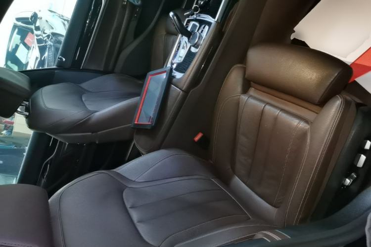 Used BMW 7 Series 2018 730Li Leading Model M Sport Package Right Front Seat