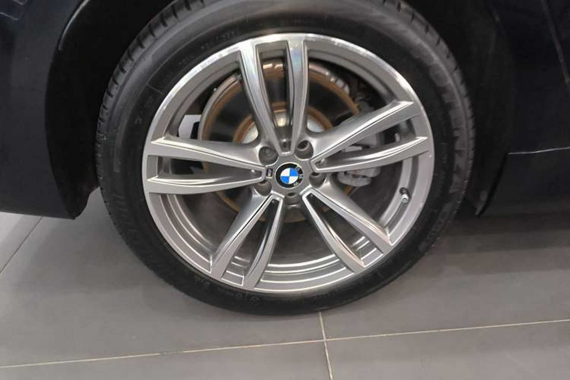 Used BMW 7 Series 2018 730Li Luxury Edition M Sport Package Right Rear Wheel Hub