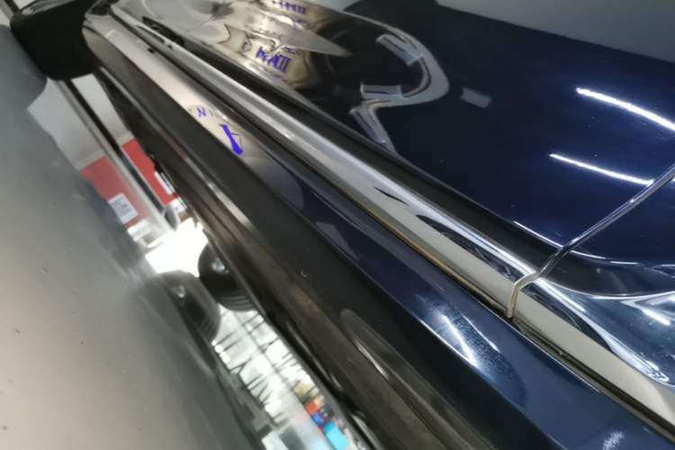 Used BMW 7 Series 2018 730Li Leading Model M Sport Package Right Side Sill