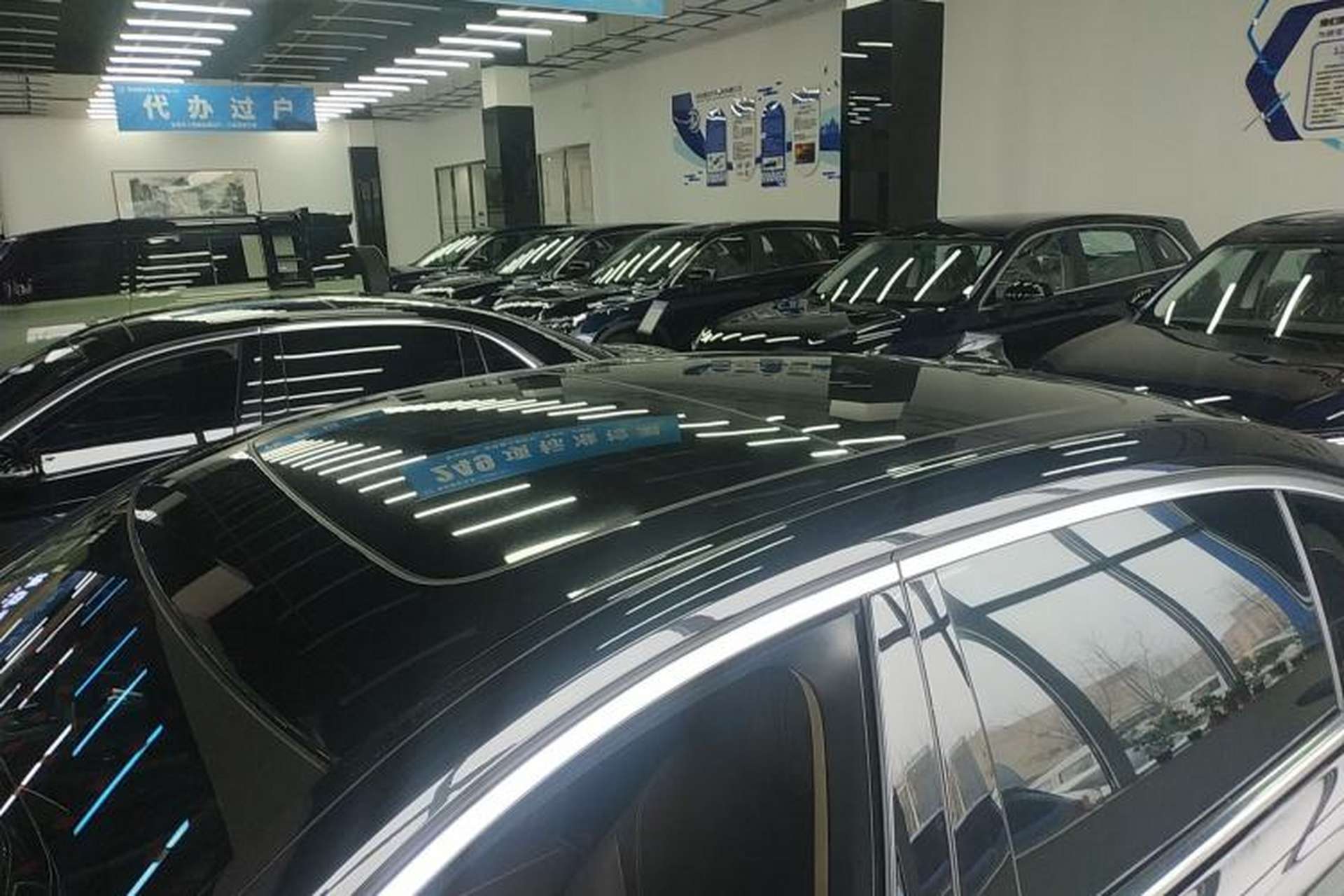Used BMW 7 Series 2018 730Li Leading Model Excellence Package Roof