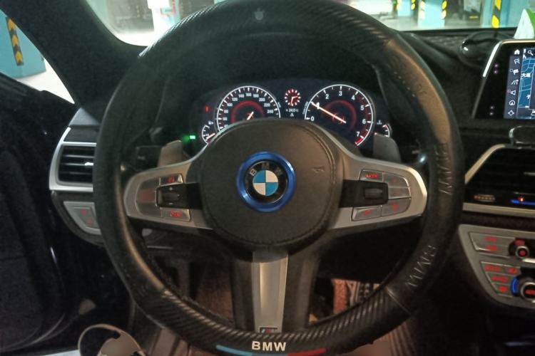 Used BMW 7 Series 2018 730Li Leading Model M Sport Package Steering Wheel
