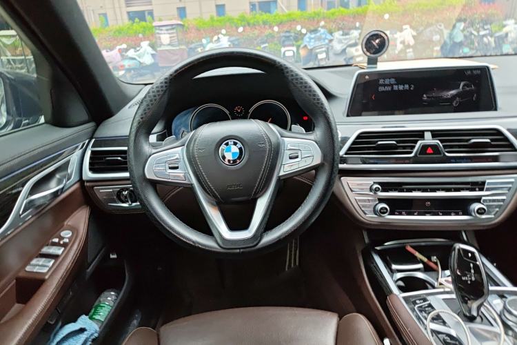Used BMW 7 Series 2018 730Li Leading Model M Sport Package Steering Wheel