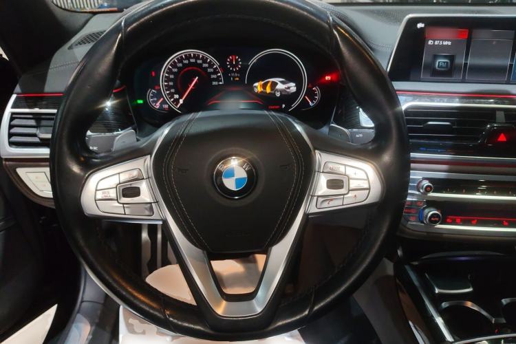 Used BMW 7 Series 2018 730Li Leading Model M Sport Package Steering Wheel