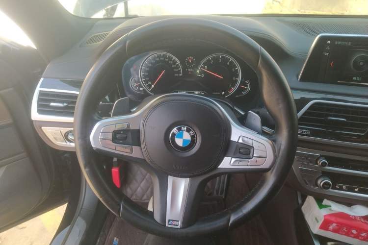 Used BMW 7 Series 2018 730Li Leading Model M Sport Package Steering Wheel