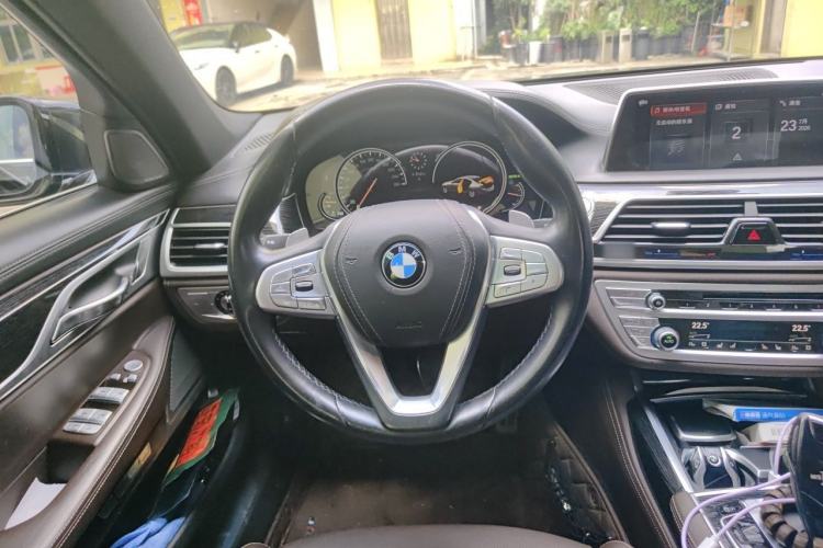 Used BMW 7 Series 2018 730Li Luxury Edition M Sport Package Steering Wheel