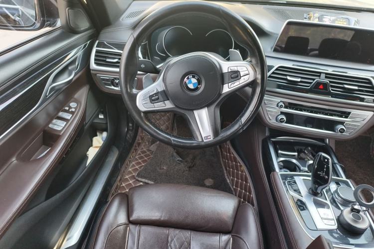 Used BMW 7 Series 2018 730Li Luxury Edition M Sport Package Steering Wheel
