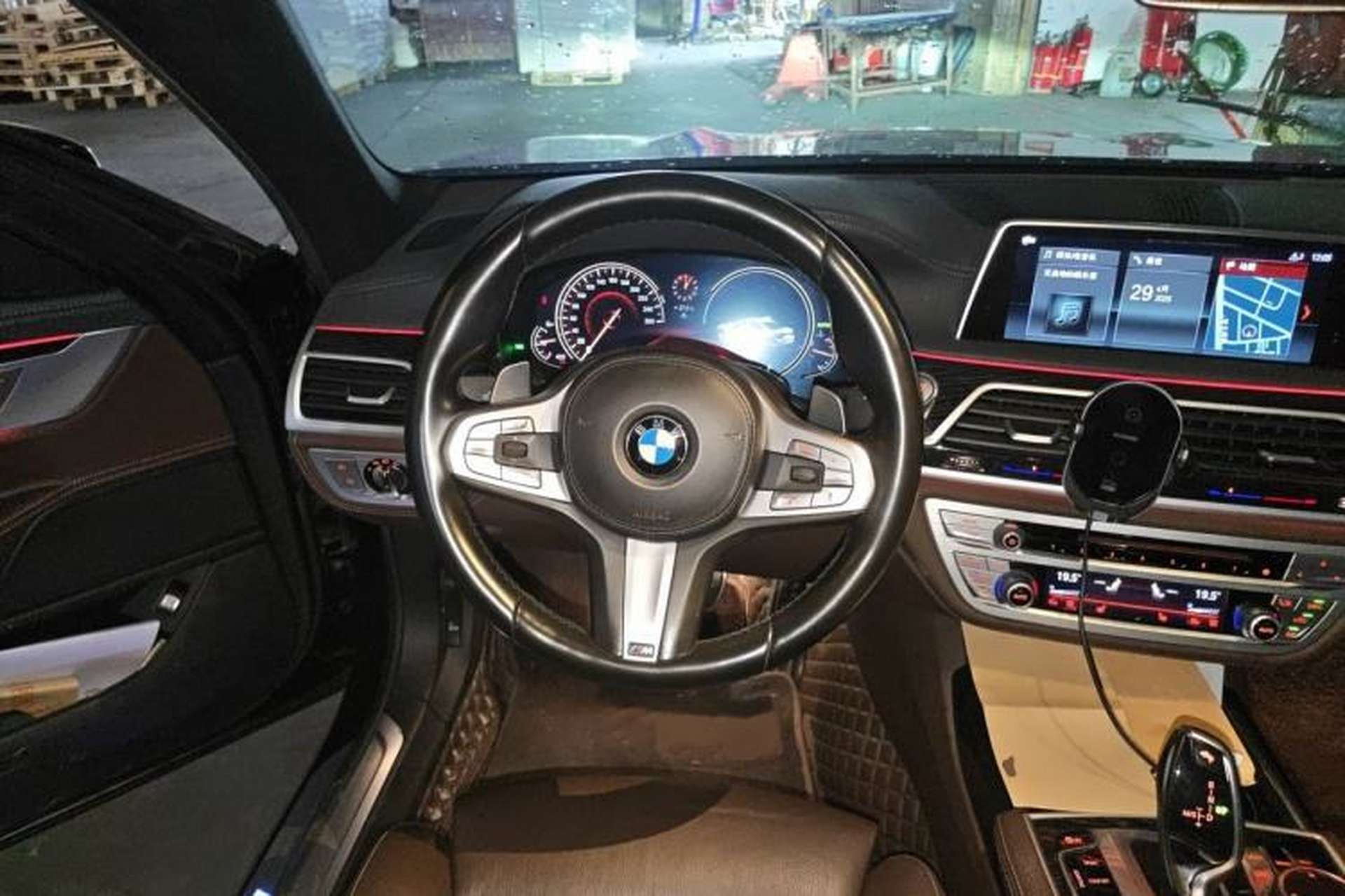 Used BMW 7 Series 2018 730Li Leading Model M Sport Package Steering Wheel