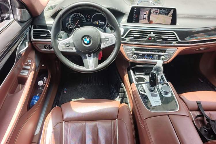 Used BMW 7 Series 2018 740Li xDrive Luxury Edition M Sport Package Steering Wheel