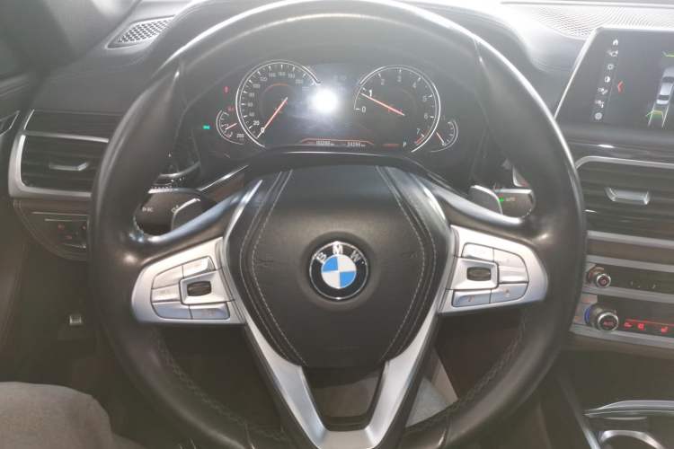Used BMW 7 Series 2018 730Li Leading Model M Sport Package Steering Wheel