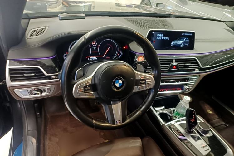 Used BMW 7 Series 2018 730Li Leading Model M Sport Package Steering Wheel