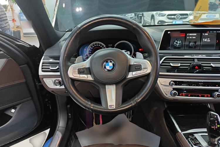 Used BMW 7 Series 2018 730Li Leading Model M Sport Package Steering Wheel