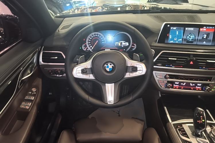 Used BMW 7 Series 2018 730Li Leading Model M Sport Package Steering Wheel