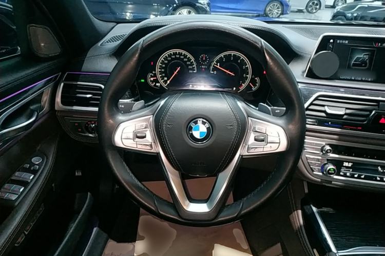 Used BMW 7 Series 2018 730Li Luxury Edition M Sport Package Steering Wheel